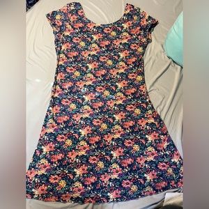 Flower print mini dress juniors size large